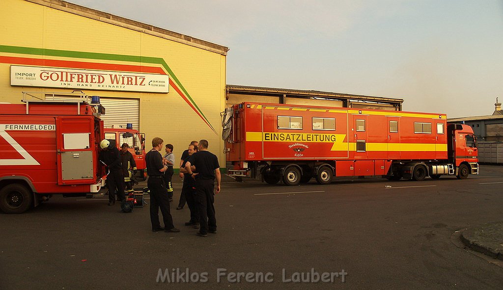 Grossbrand Halle auf dem Grossmarkt Koeln P950.JPG